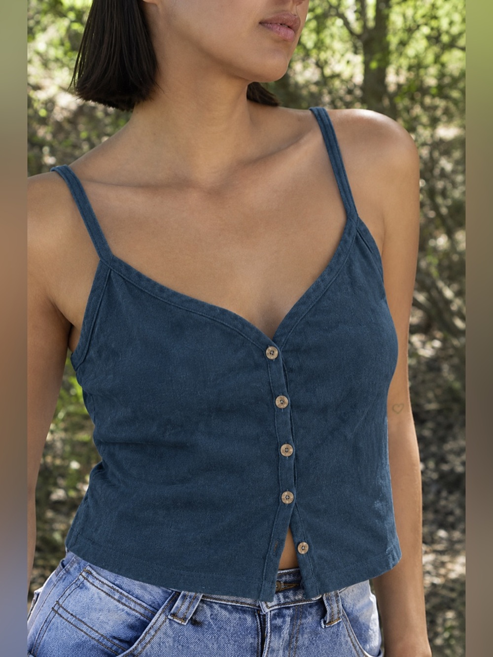 Brandy Melville John Galt Cropped Button Tank